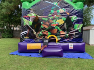 ladson vbs children on bounce house